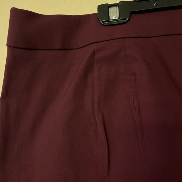 Elle Burgundy Pencil Skirt - Picture 7 of 9
